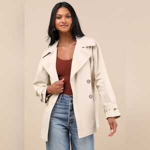 Lulu’s poised forecast beige cropped trench coat jacket size L